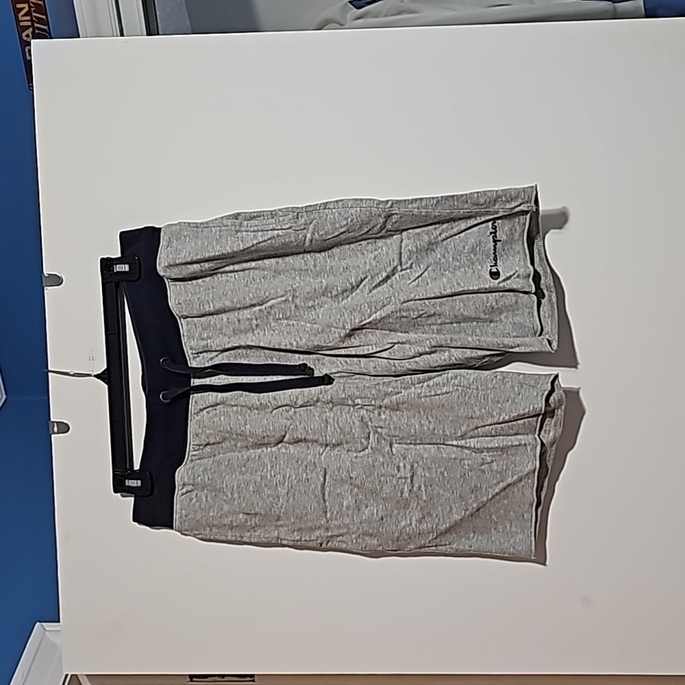 Champion Authentic Athleticwear Gray Navy Shorts Sz M Knit Pockets Drawstring
